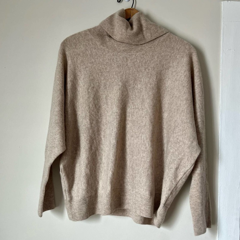 Women’s Cashmere Cowl Neck Sweater Size XL